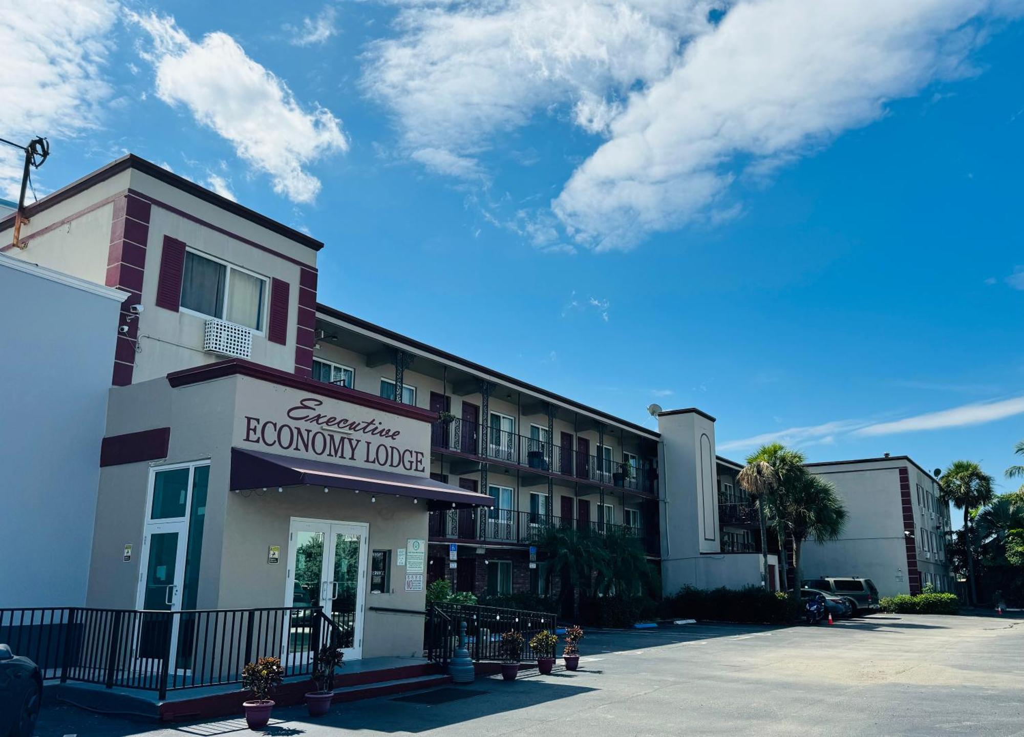 Executive Economy Lodge Pompano Beach Bagian luar foto