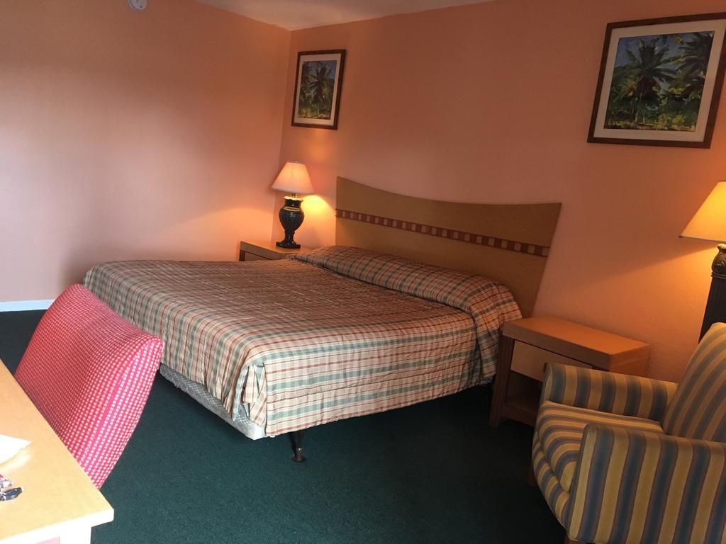 Executive Economy Lodge Pompano Beach Bagian luar foto