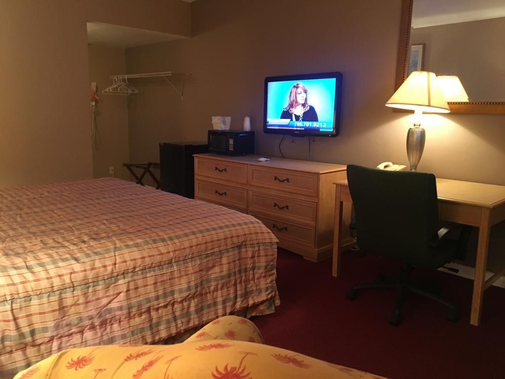 Executive Economy Lodge Pompano Beach Bagian luar foto